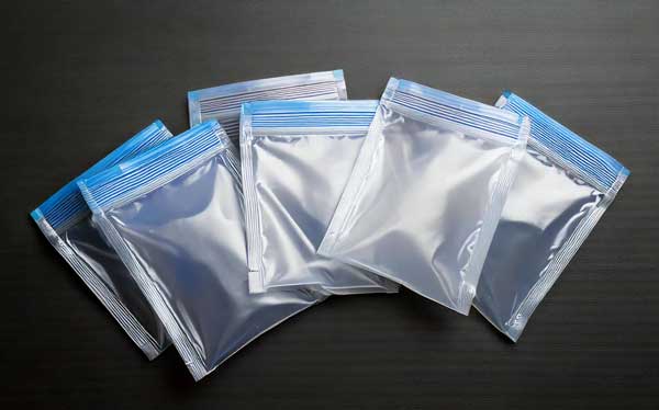 2D Pouches